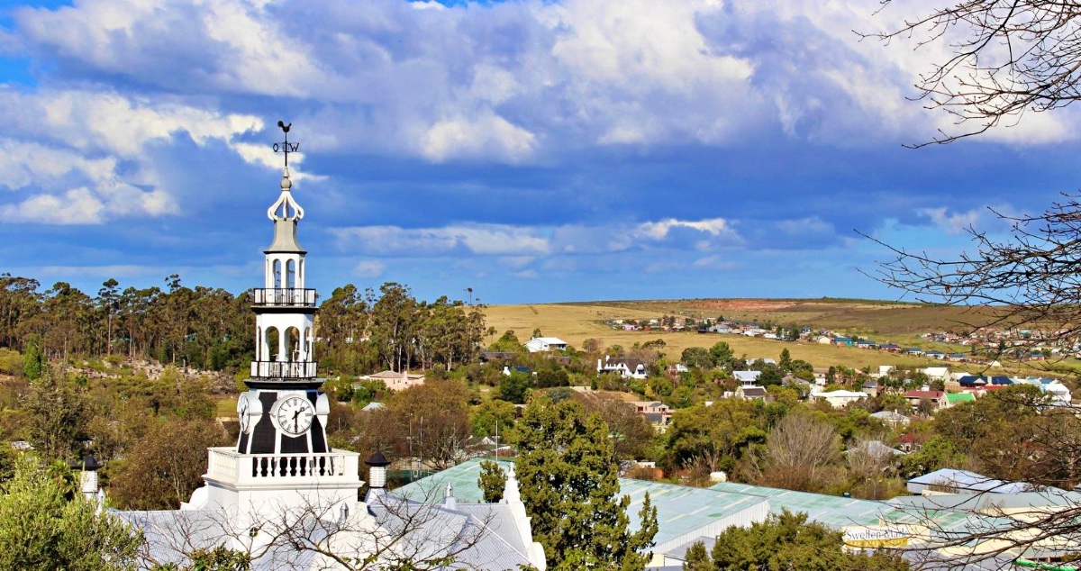 church-steeple-swellendam
